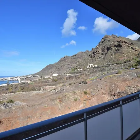 公寓 With Mountain & Sea Views Pool & Wifi