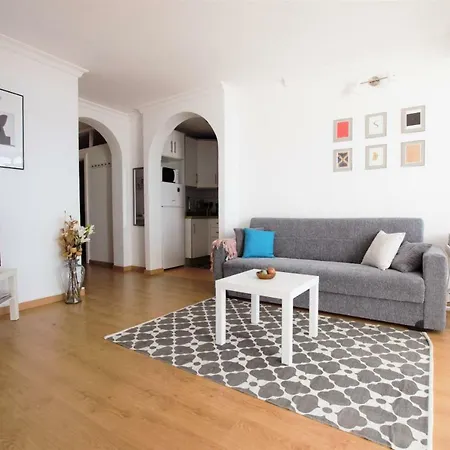 Apartament With Mountain & Sea Views Pool & Wifi